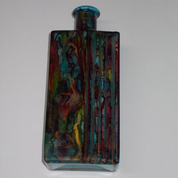 Beautiful glass decanter hand painted with alchol ink - Picture 4 of 10